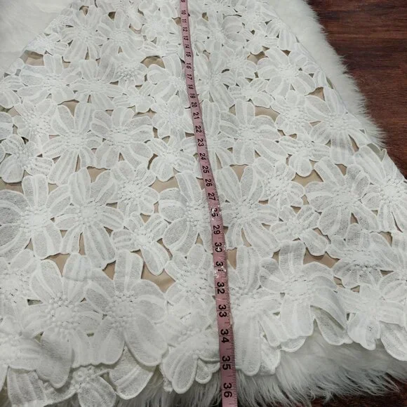 Stone Cold Fox White Floral Lace Strapless Midi Summer Bachelorette Dress XS - Picture 10 of 10